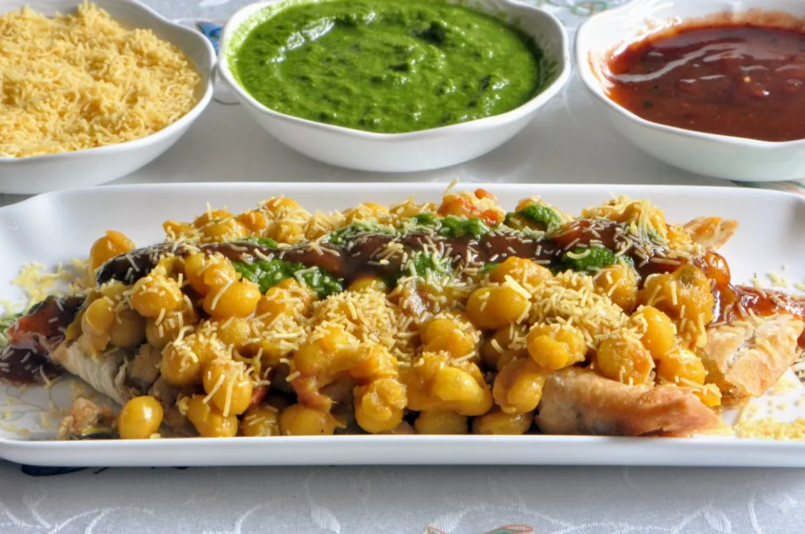 Golden Hut Dhaba - Image 2